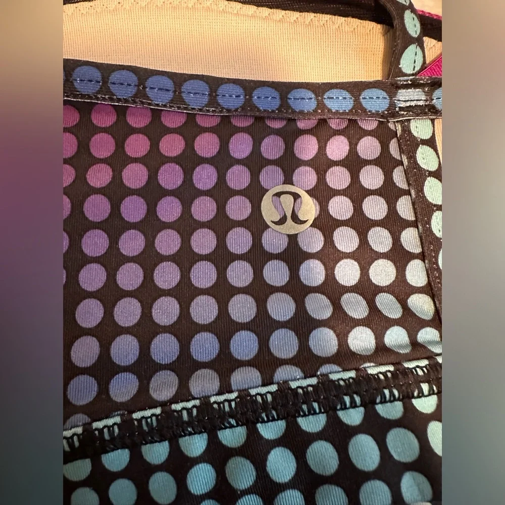 EUC- Lululemon Sweaty Endeavor Cosmic Dot‎ White Multi Bra